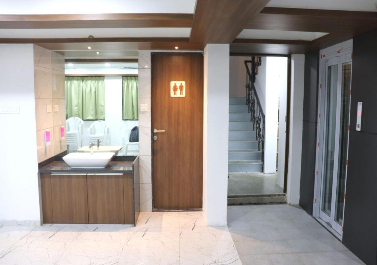 פונה Sharman Suites מראה חיצוני תמונה