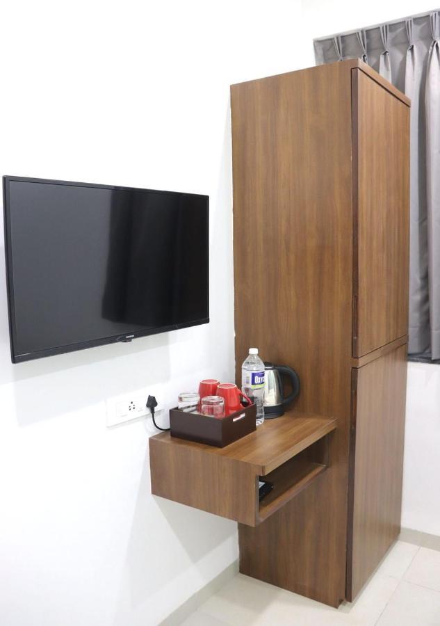 פונה Sharman Suites מראה חיצוני תמונה